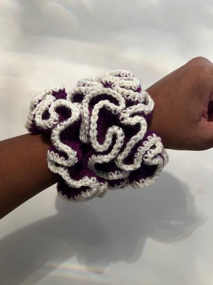2 Tone Crochet Scrunchie